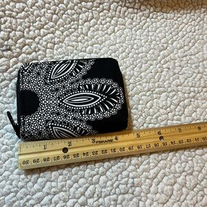Vera Bradley Black and White Key & Card Holder